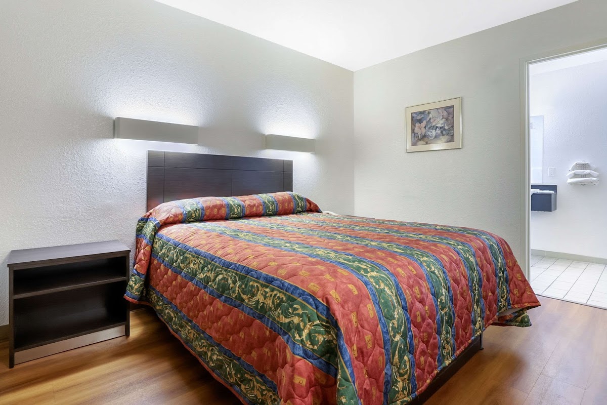 Rodeway Inn Winston Salem Route 52 photo 2