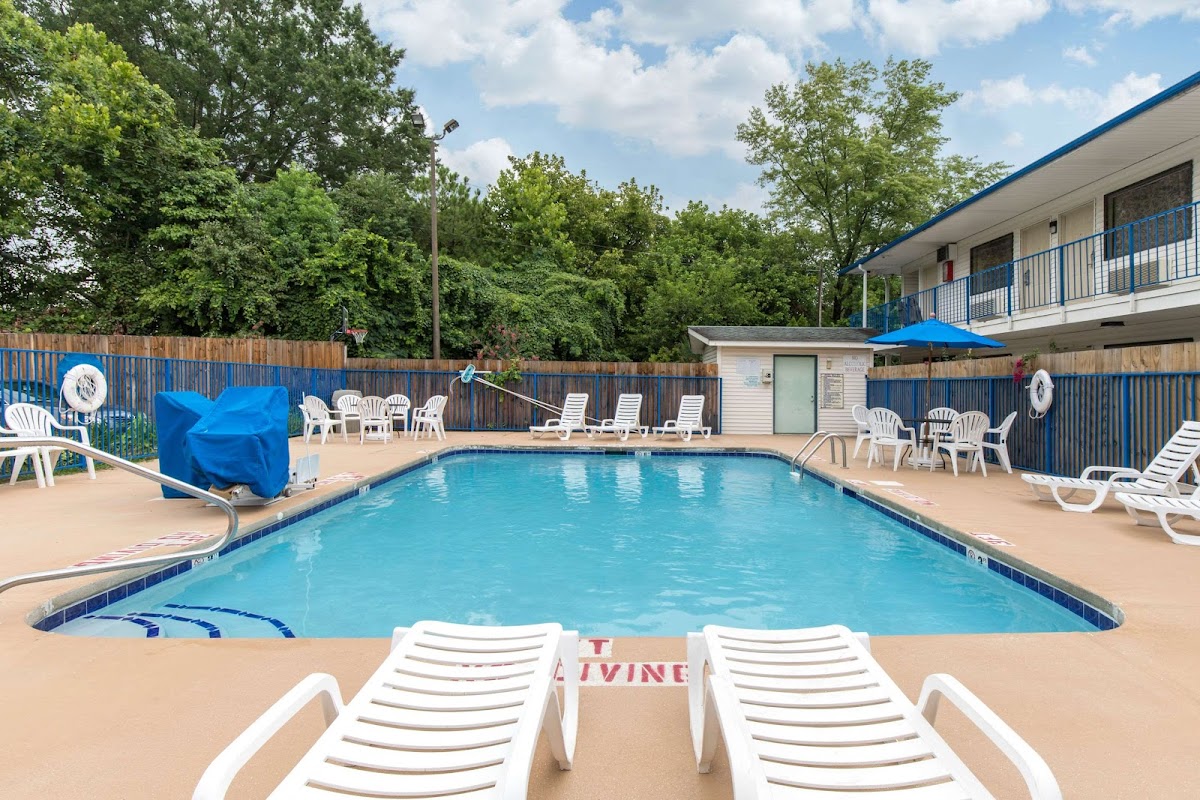 Rodeway Inn Winston Salem Route 52 photo 3