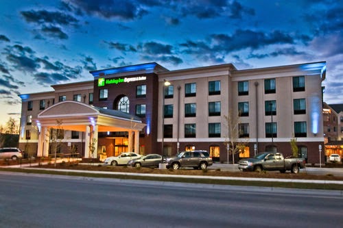 Holiday Inn Express & Suites Missoula Northwest by IHG