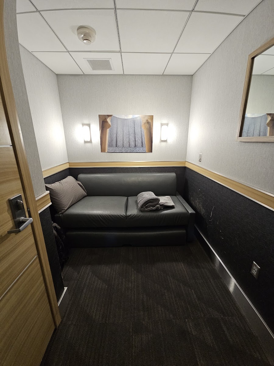 Minute Suites Houston photo 2