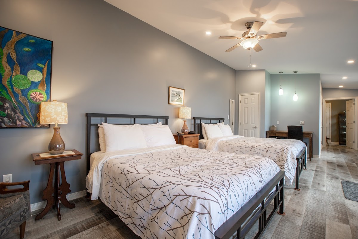 Seawind Landing Country Inn photo 2