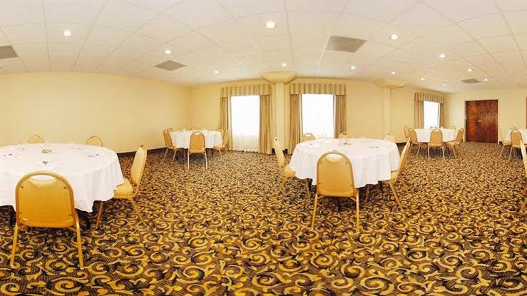 Sleep Inn & Suites Gonzales near Palmetto State Park photo 2