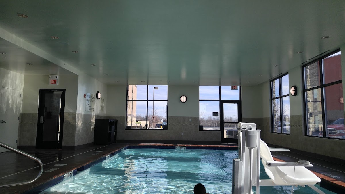Hampton Inn St. Louis Wentzville photo 3