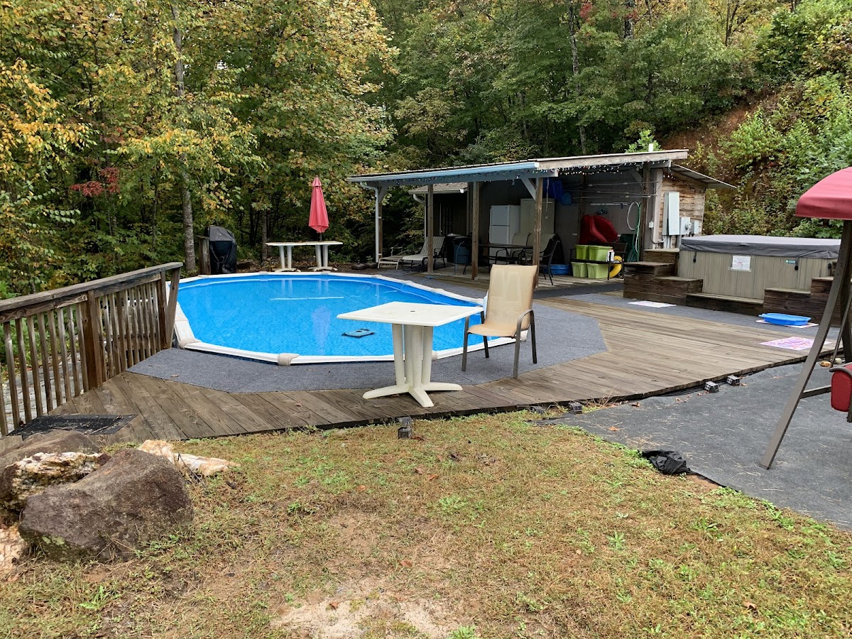 Gleanings Resort photo 3