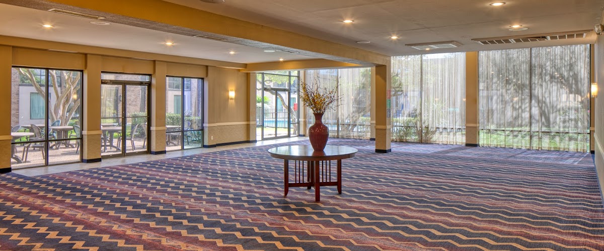 Red Lion Hotel Houston Intercontinental Airport photo 3