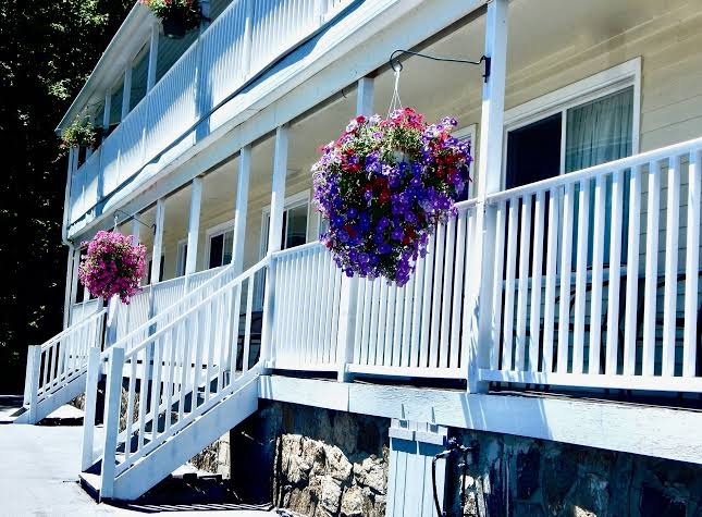 Inn on The Hill