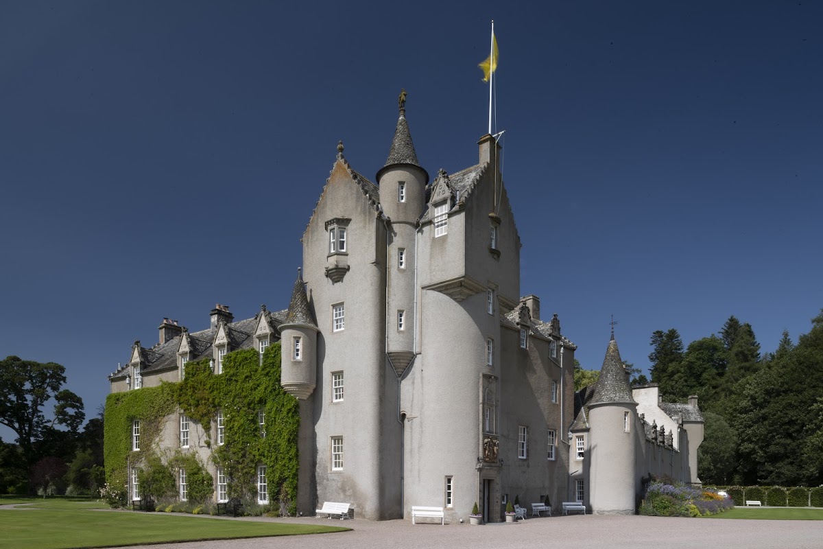 Ballindalloch Castle and Gardens