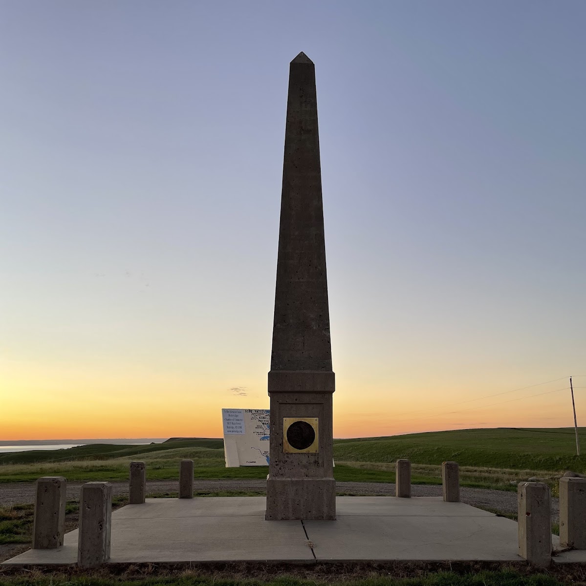 Sakakawea Monument