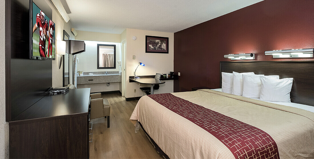 Red Roof Inn Cincinnati East - Beechmont photo 2