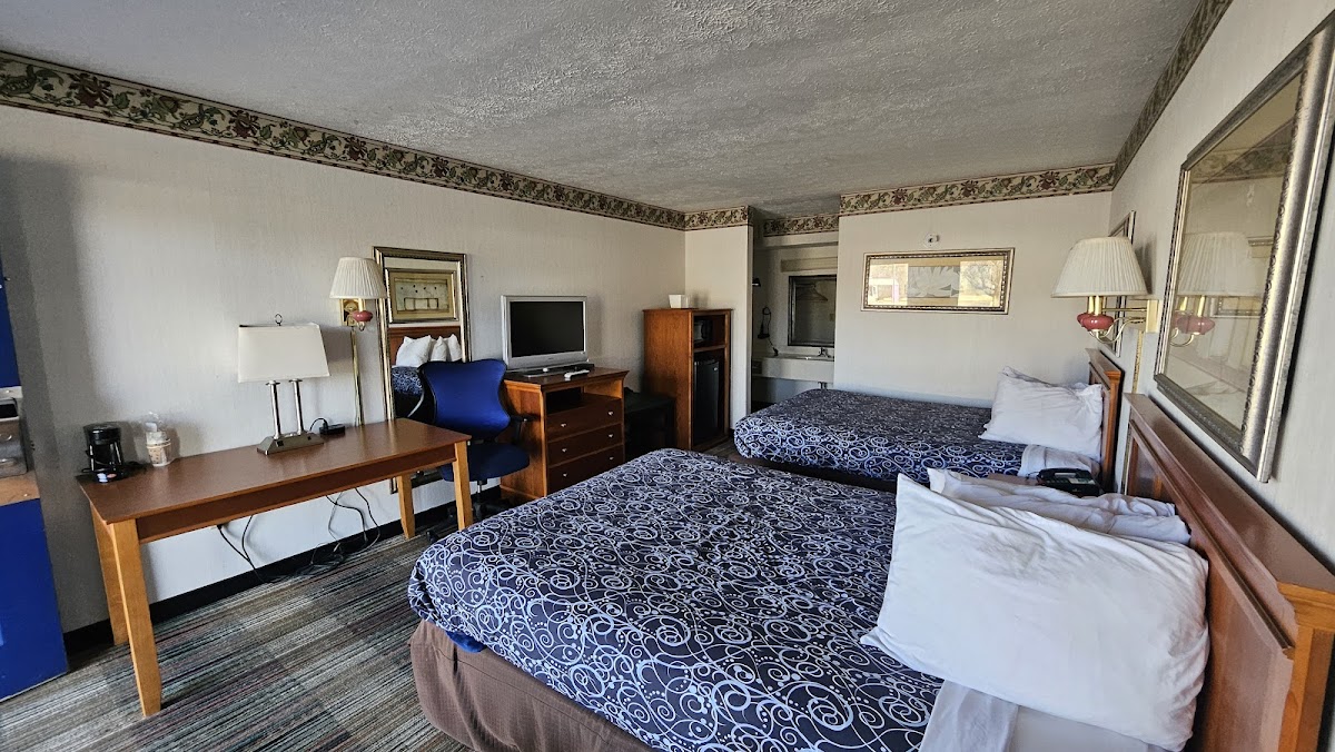 Imperial Lodge photo 2