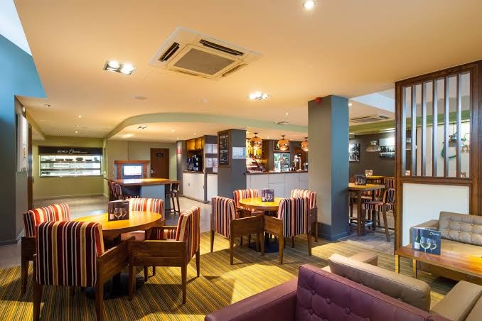Premier Inn London Hammersmith (Ravenscourt Park) hotel photo 3