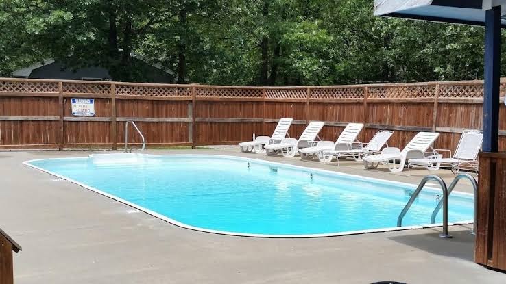 Hickory Hollow Resort photo 3