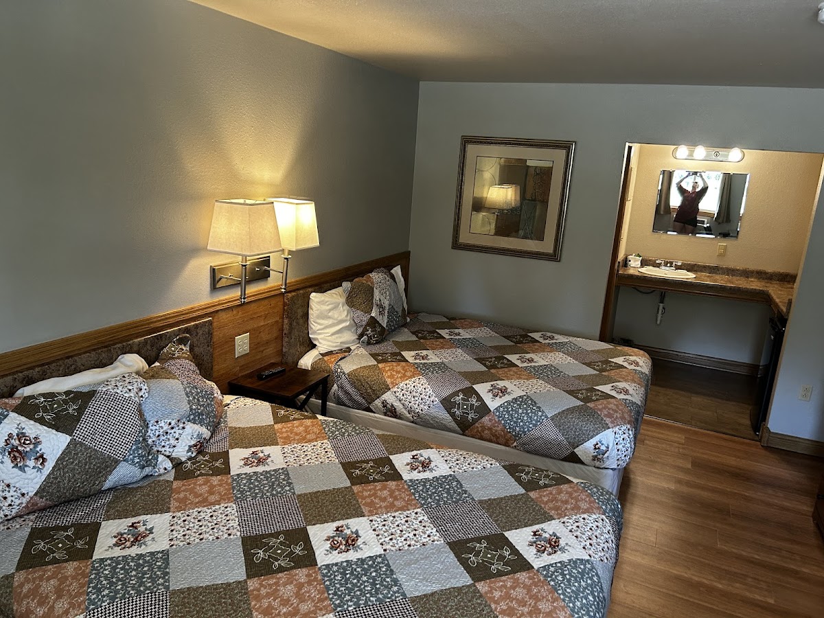 Acova Inn Motel photo 2