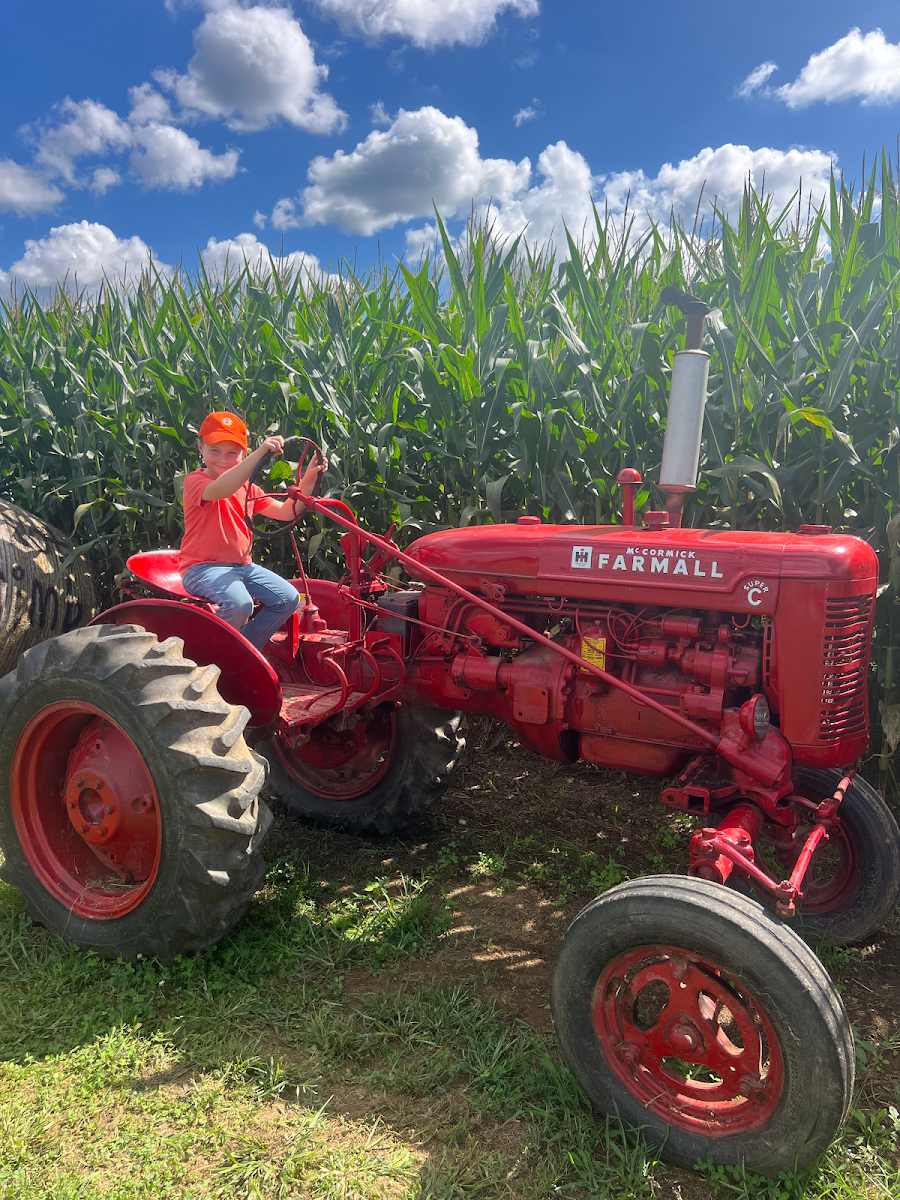 Uncle Shuck's Corn Maze and Pumpkin Patch