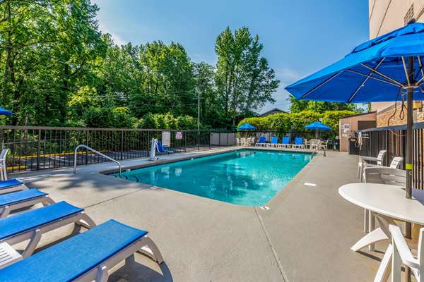 Comfort Inn Charlotte Airport Uptown photo 3