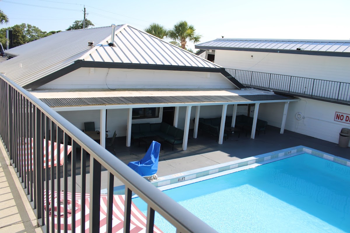 Village Inn of Destin photo 3