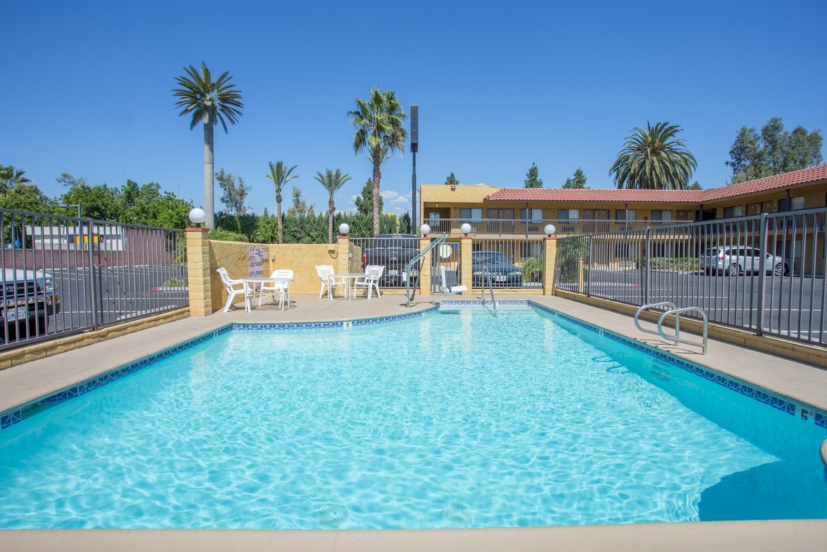 Hotel Seville - Ontario Airport/Chino photo 3
