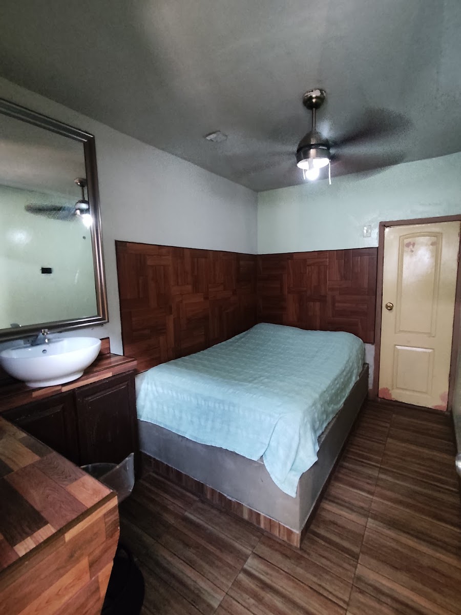 Hotel Juárez en Tecate BC.