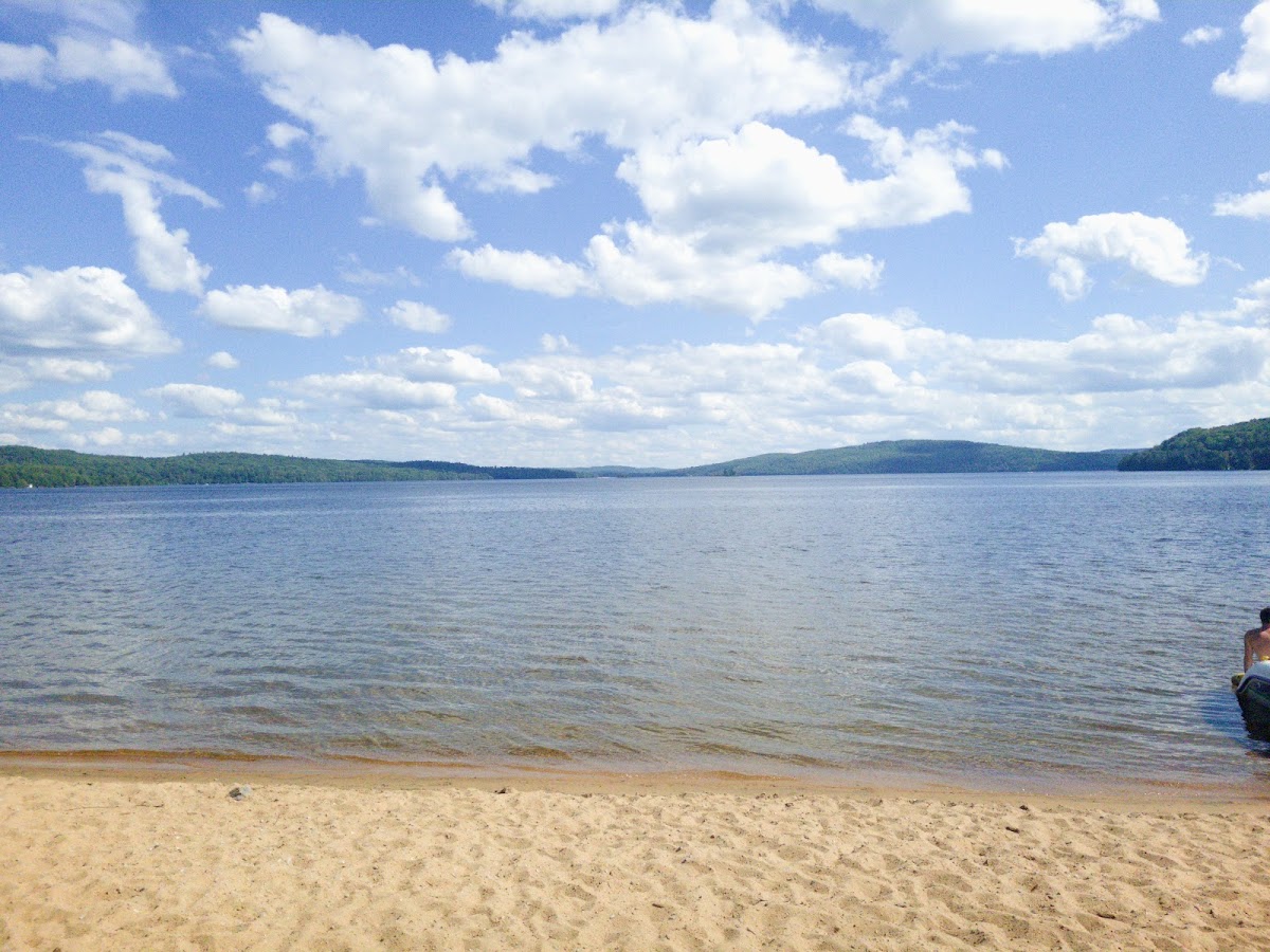 Kamaniskeg Lake