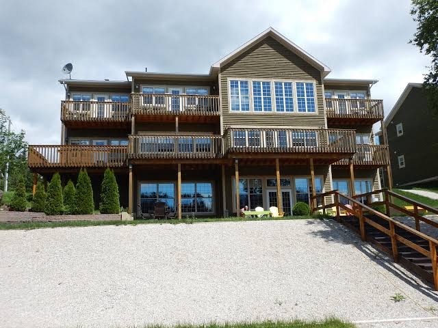 Riverwood Inn