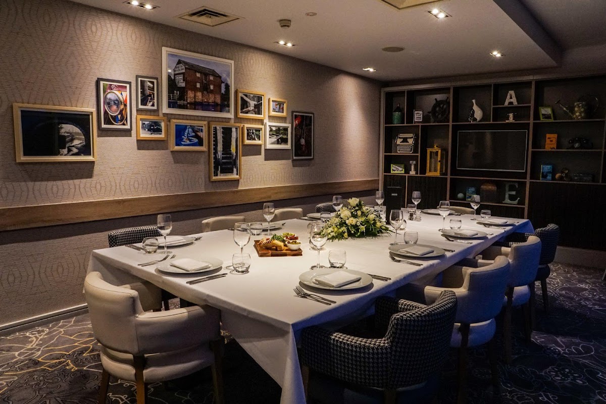 Holiday Inn Ellesmere Port - Cheshire Oaks by IHG photo 3