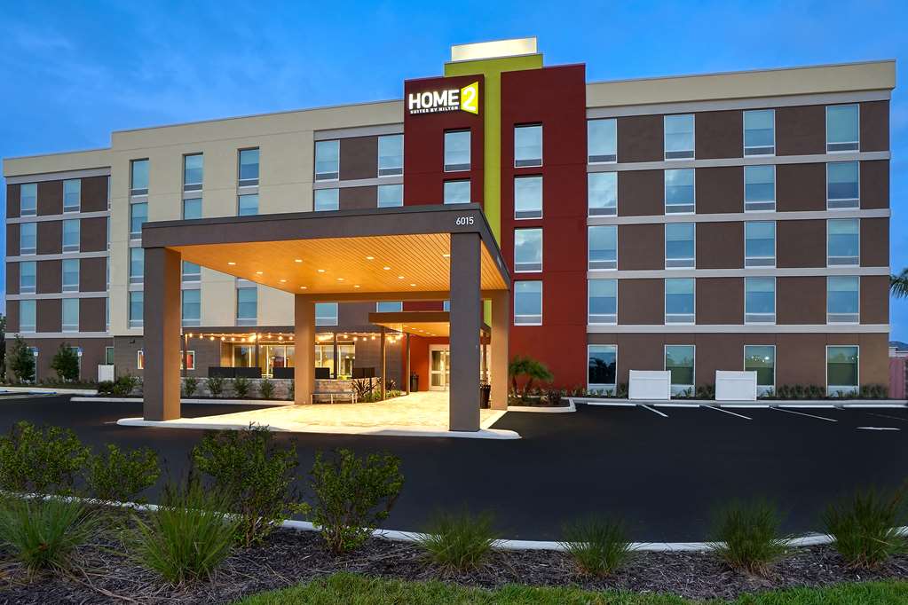 Home2 Suites by Hilton Lakewood Ranch