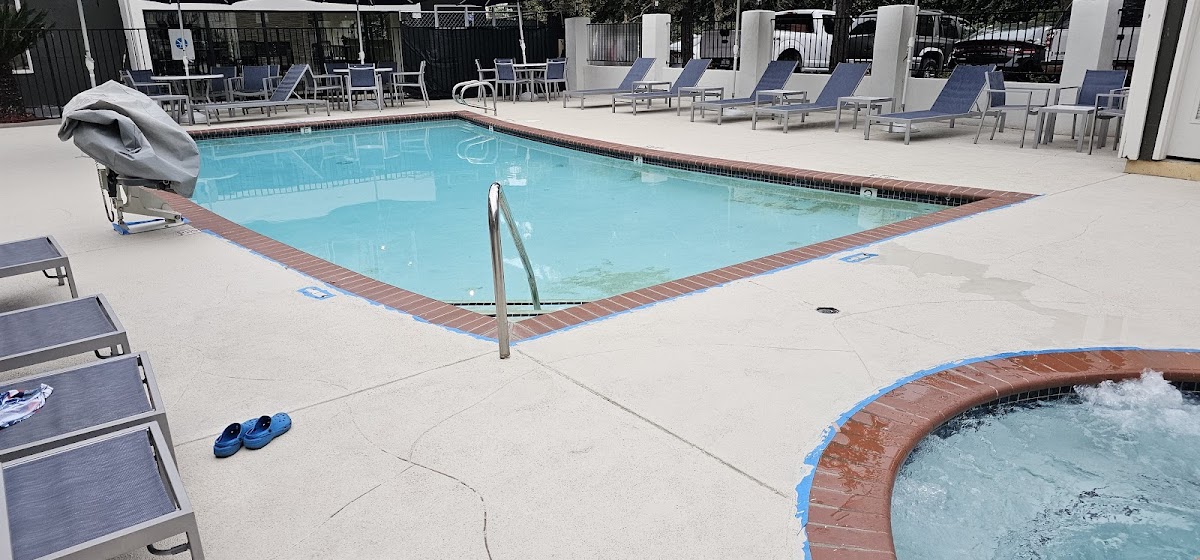 La Quinta Inn & Suites by Wyndham Oakland - Hayward photo 3