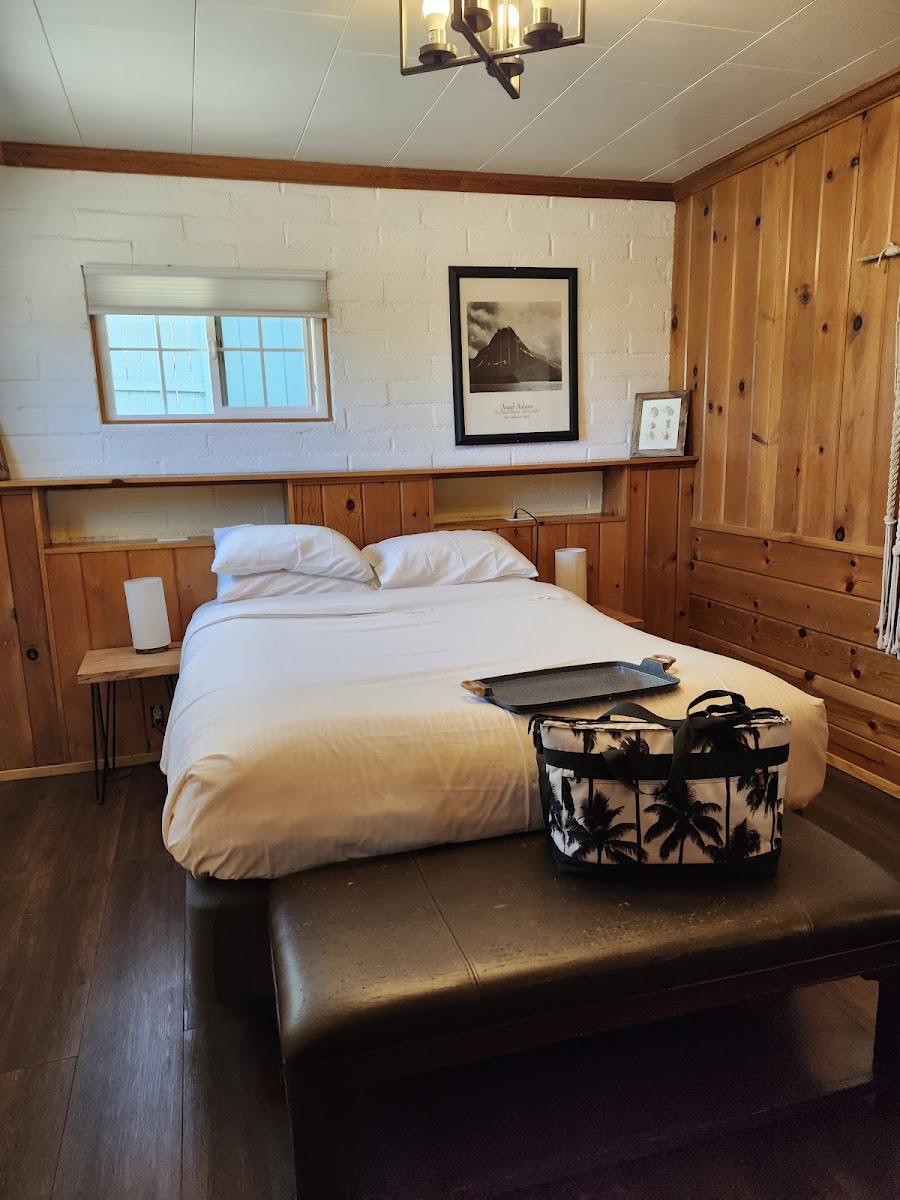 Lake Front Cabins photo 2