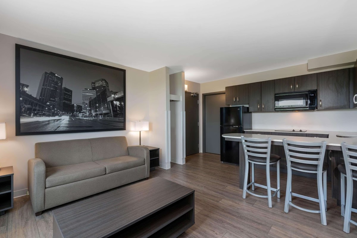 Super 8 by Wyndham Winnipeg East MB photo 3