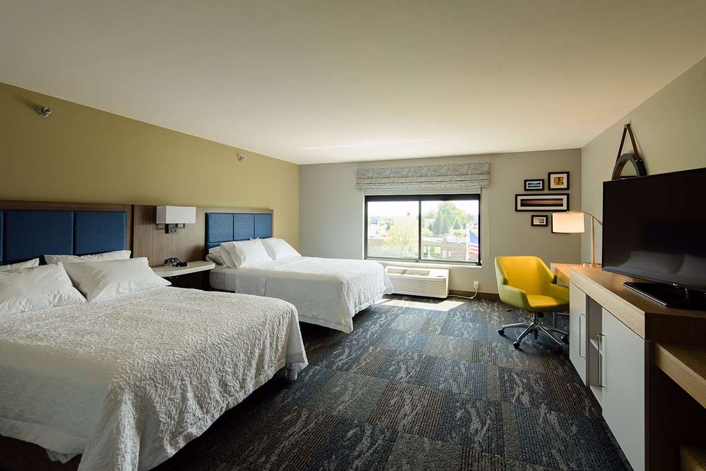 Hampton Inn by Hilton Superior Duluth photo 2
