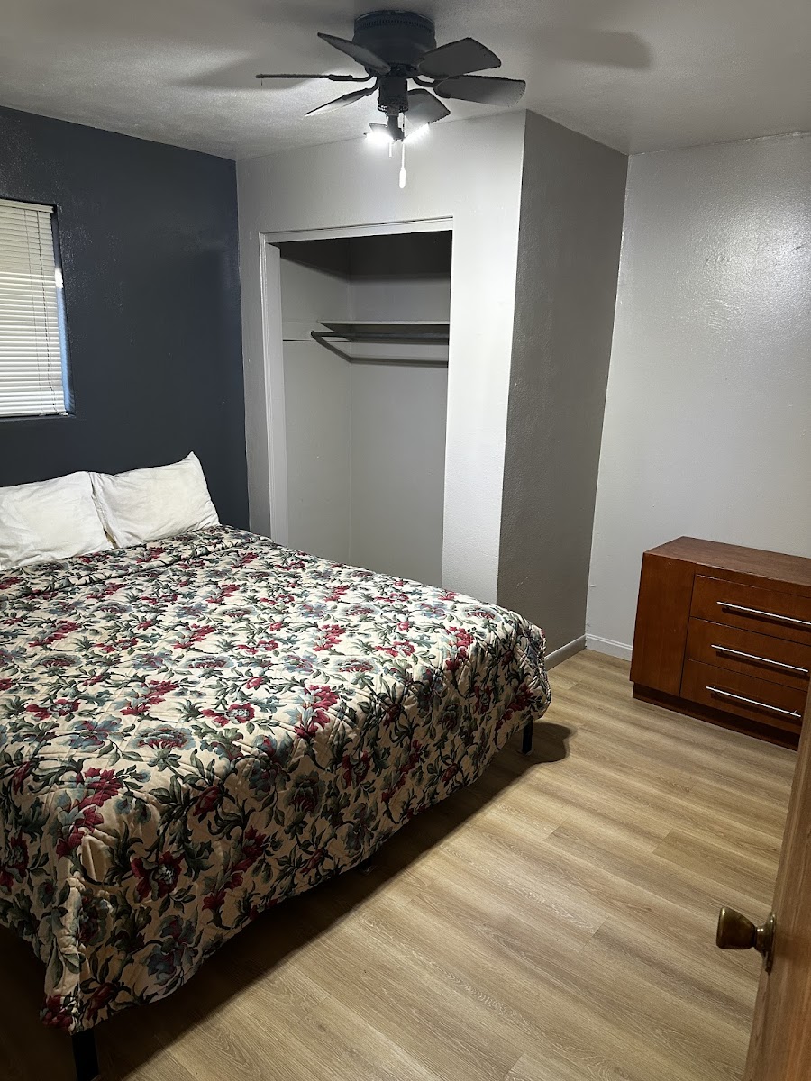 Harbor Motel photo 2