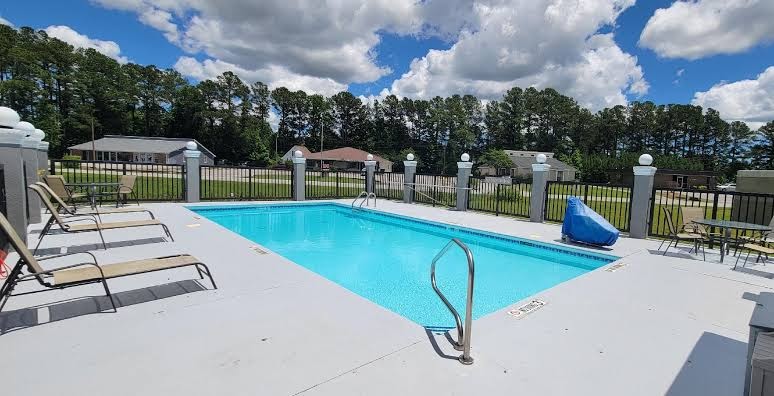 Microtel Inn & Suites by Wyndham Camp Lejeune/Jacksonville photo 3