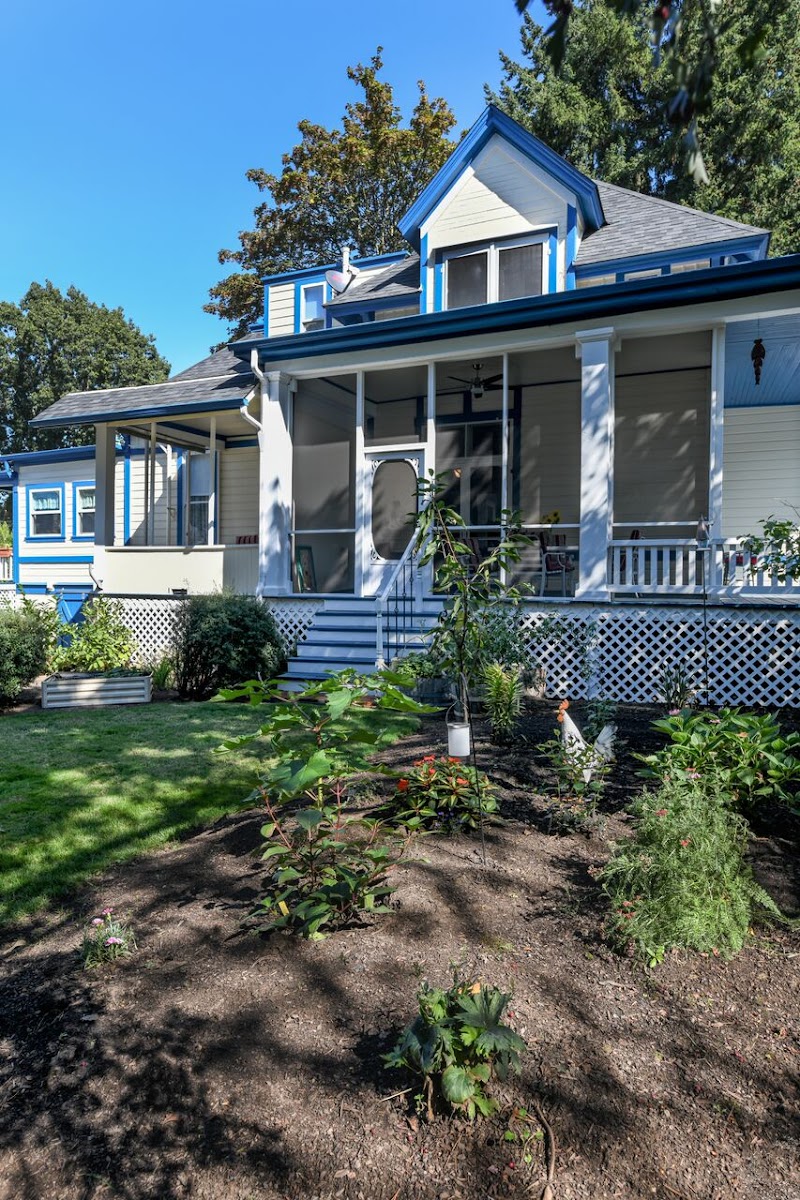 The McClaine House