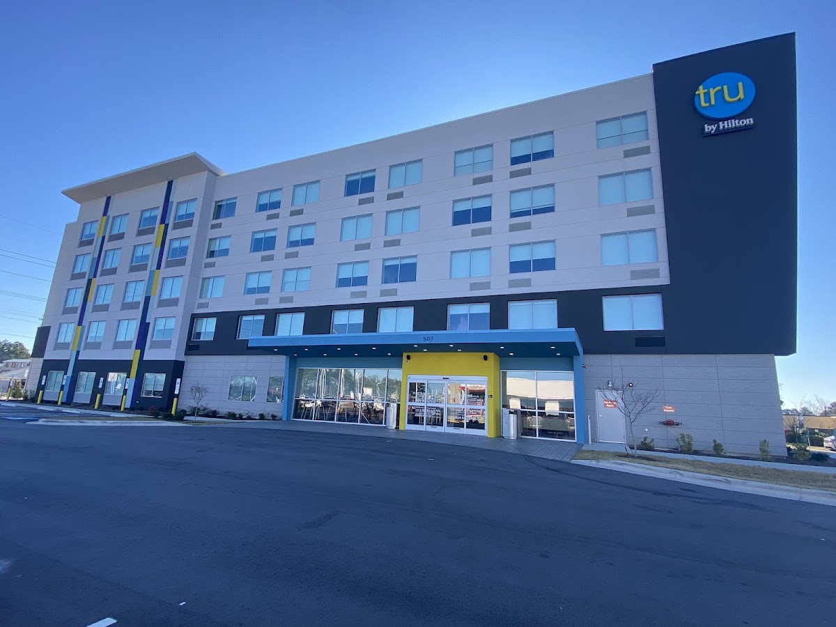 Tru by Hilton Fayetteville Fort Liberty