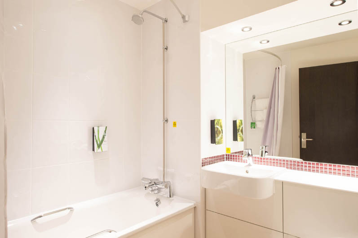 Premier Inn Perth City Centre hotel photo 3