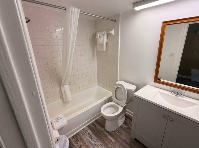 Viking Motel photo 2