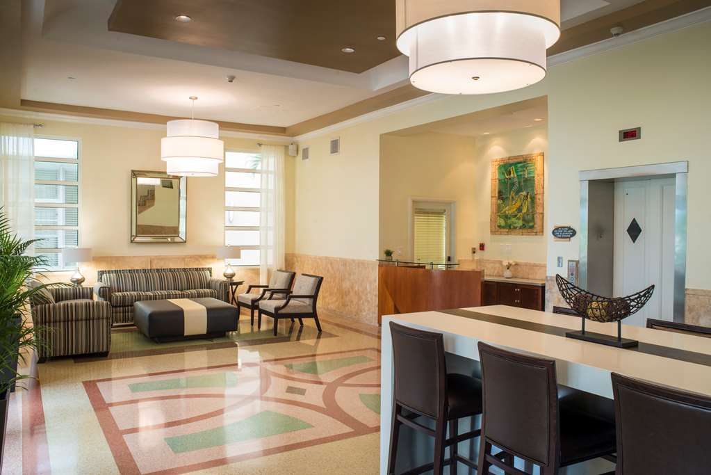 Hilton Grand Vacations Club McAlpin Ocean Plaza Miami photo 3