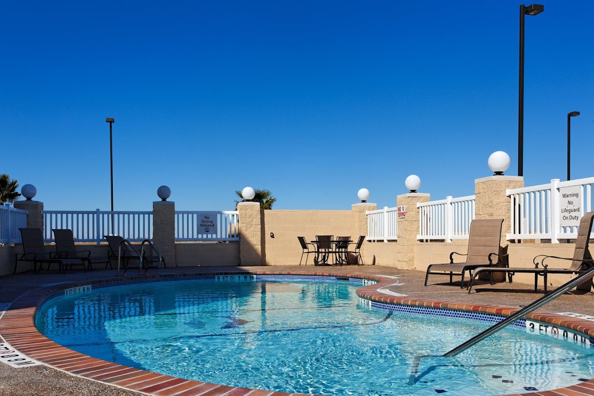Holiday Inn Express & Suites Corpus Christi-Portland by IHG photo 3