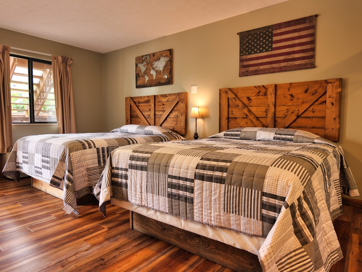 Timber Pointe Resort photo 2
