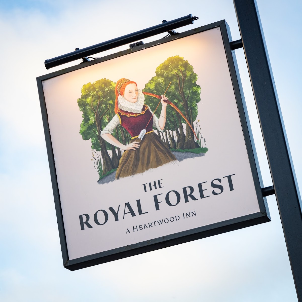 The Royal Forest, A Heartwood Inn photo 2