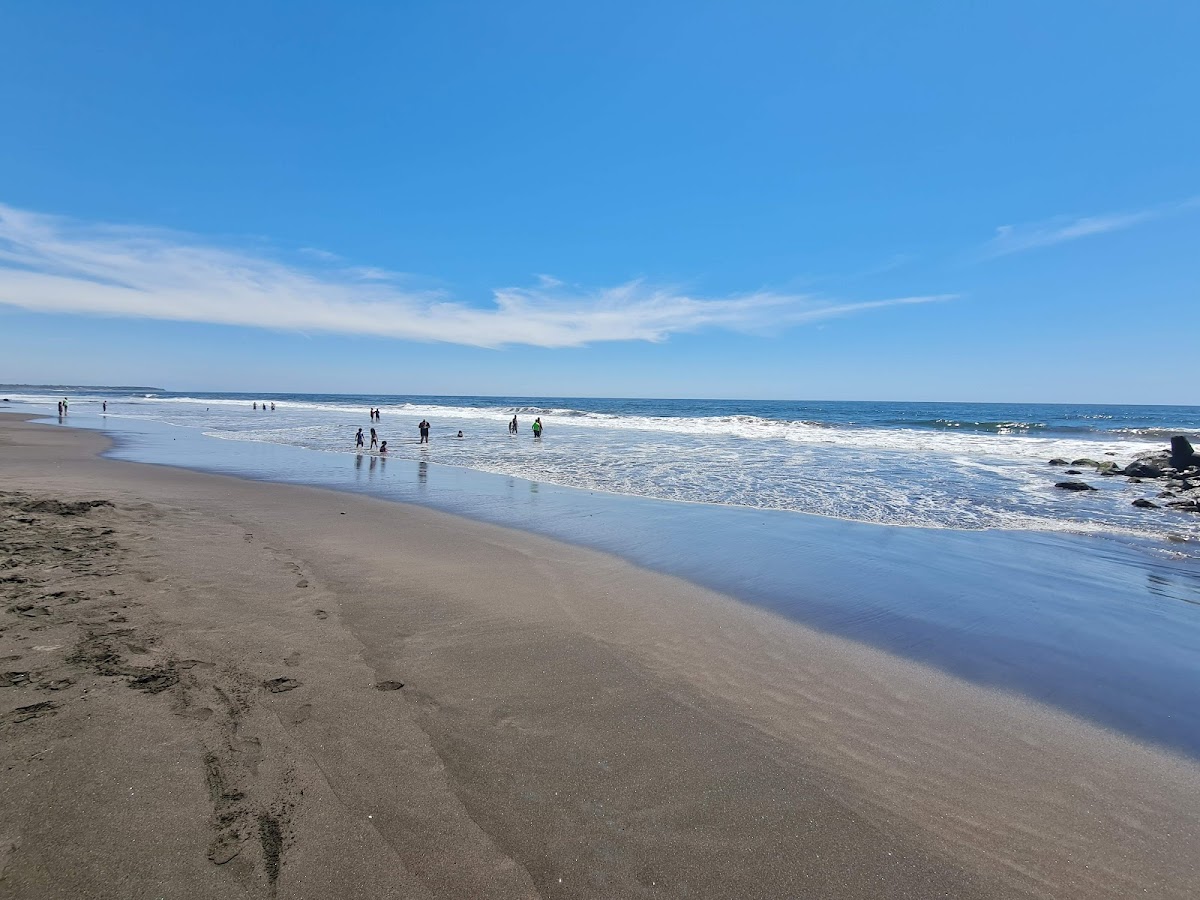 Playa El Paraiso , Armeria COLIMA