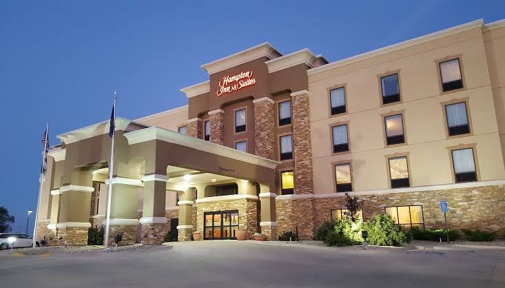 Hampton Inn & Suites Jamestown, ND