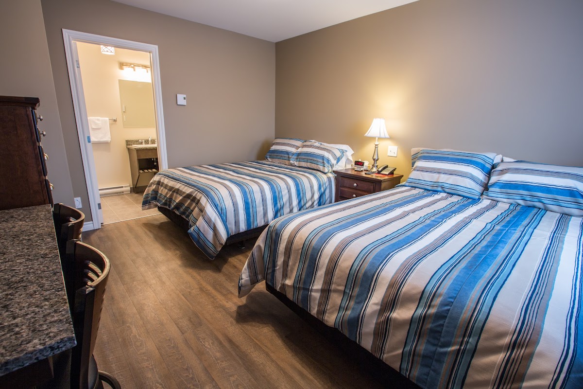 Motel La Place Coaticook photo 2