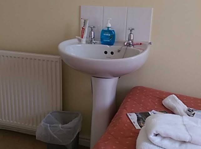 Marchfield Guest House photo 3