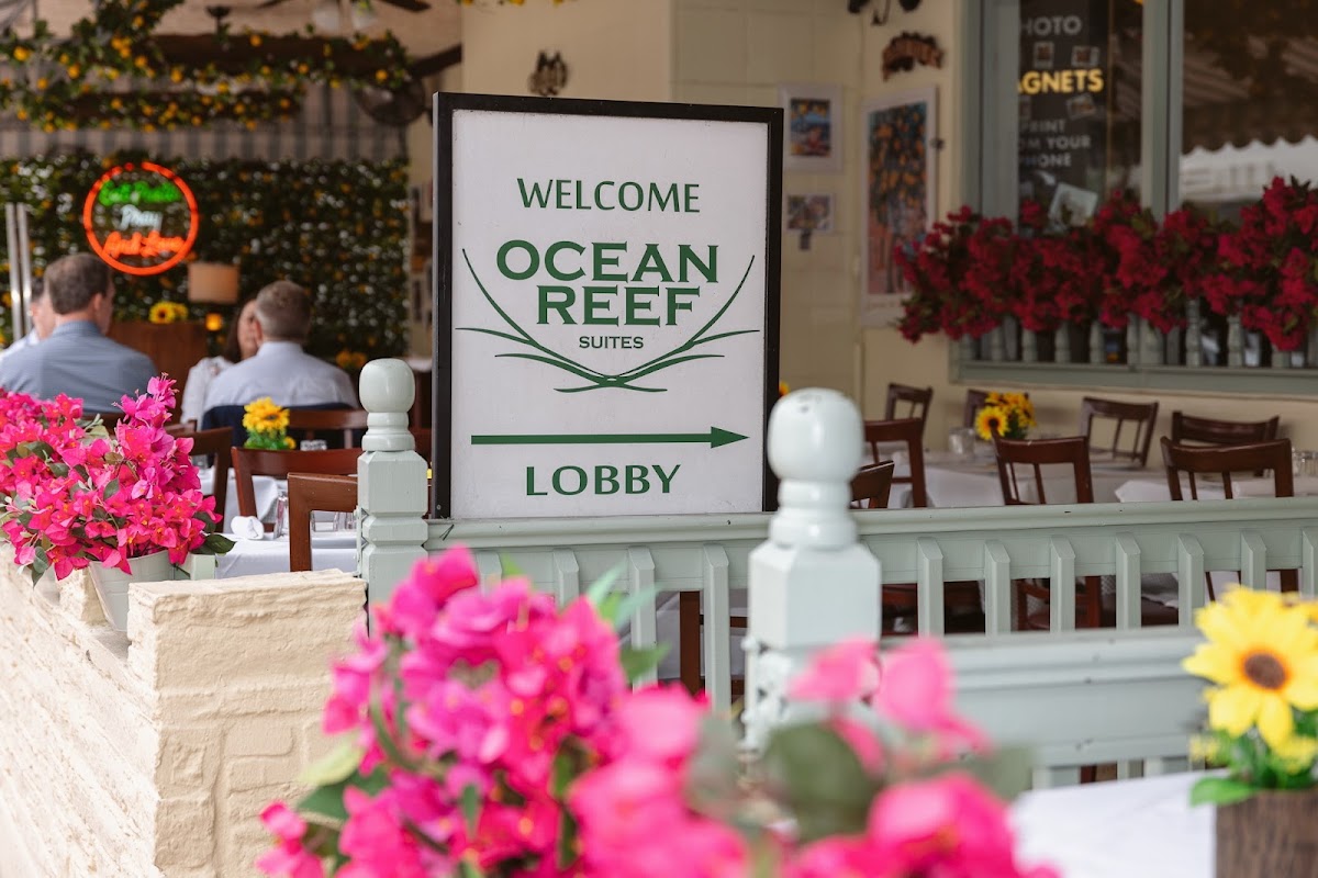 Ocean Reef Suites photo 2