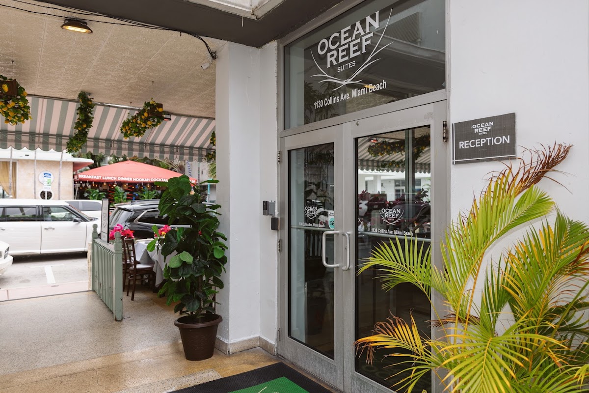 Ocean Reef Suites photo 3