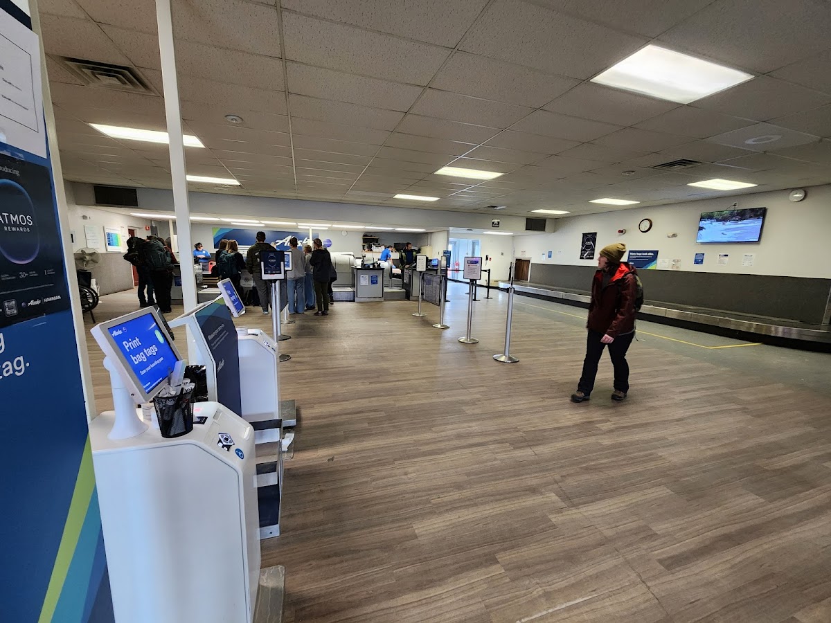 King Salmon Airport AKN