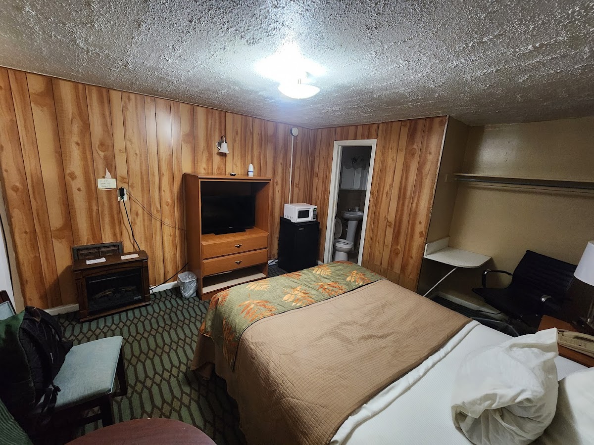 Rainbow Motel photo 2