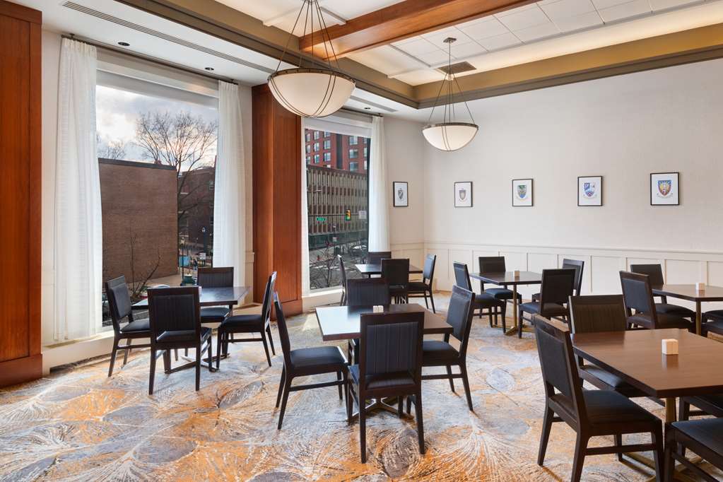 The Inn at Penn, a Hilton Hotel photo 2