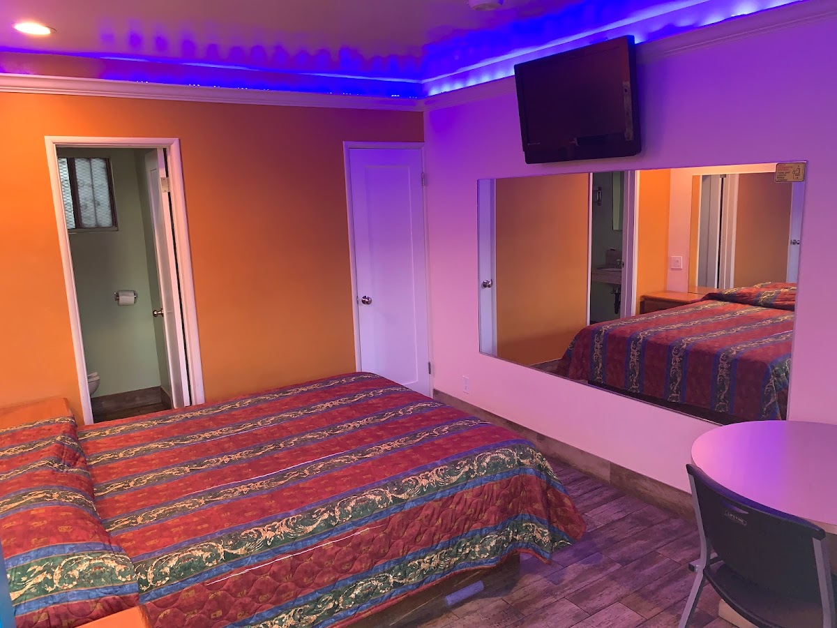 National Motel photo 3
